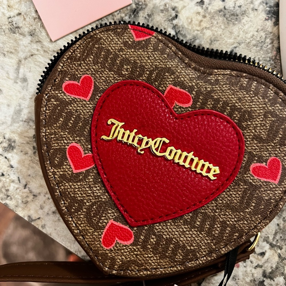 Wristlet